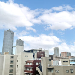 居間
