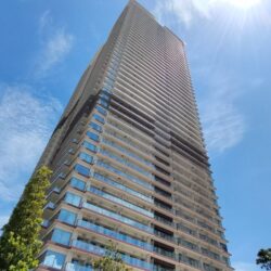 ４８階建・免震＋連結制震構造タワー（総戸数１０７６戸） ・三井不動産レジデンシャル旧分譲×大林組施工