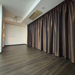 19.3帖洋室、リビングは広くゆとりを持って利用できます。