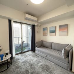 6帖（床のタイルカーペットは取り外し可能です）洋室