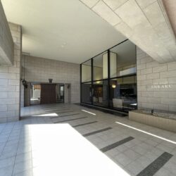 エントランス外観