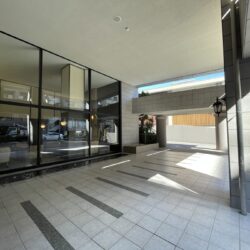 エントランス外観