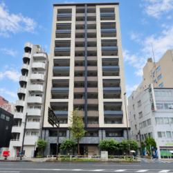 クレヴィア池袋East 2019年築　14階建　総戸数51戸外観