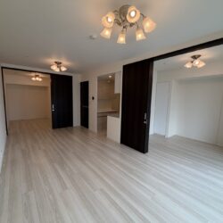 洋室を開放することで19.6帖のLDKにすることも可能です居間